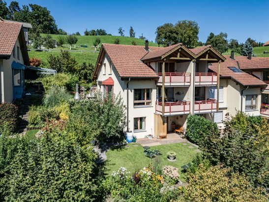Aussichtsreiches Wohnen im Grünen