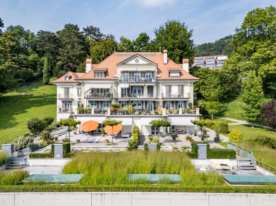 Historisch, modern, direkt am See